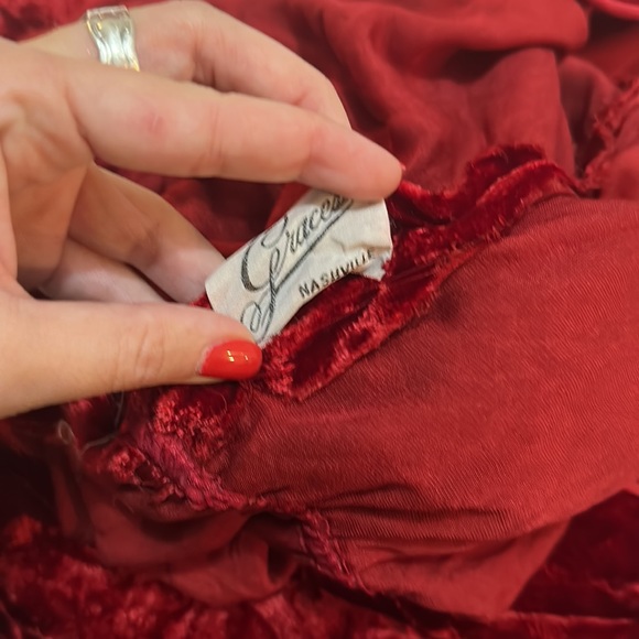 Vintage Red Velvet Top + Scarf and Skirt/Liner - Picture 15 of 16